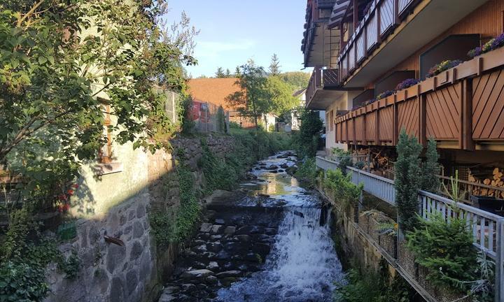 Gasthaus und Pension "Zur Linde"